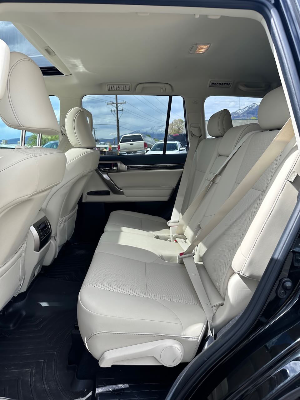 2021 Lexus GX460 (Black w. Lift) - Integrity Motors